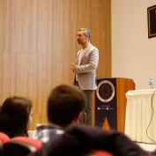 Danismanlik Fotograf 2